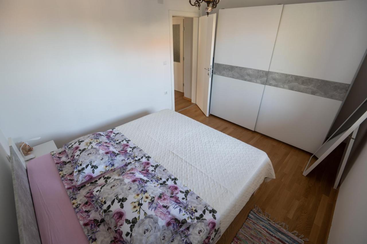 Modern Apartment Edda - Quiet Area - Close To Old Town And Beaches Zadar Ngoại thất bức ảnh