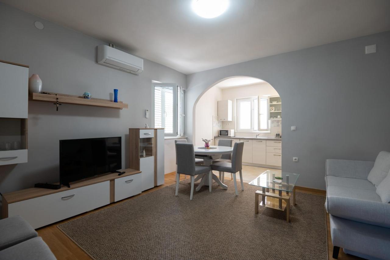 Modern Apartment Edda - Quiet Area - Close To Old Town And Beaches Zadar Ngoại thất bức ảnh