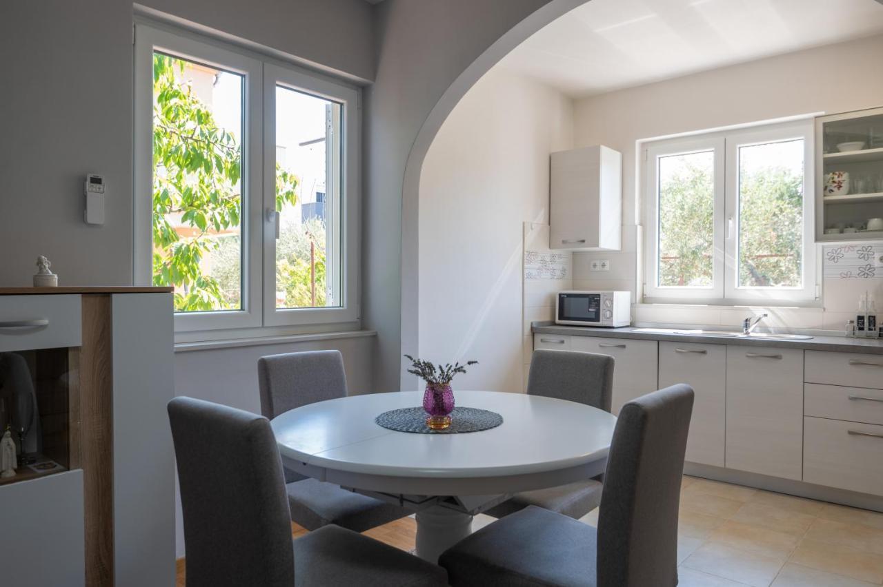 Modern Apartment Edda - Quiet Area - Close To Old Town And Beaches Zadar Ngoại thất bức ảnh