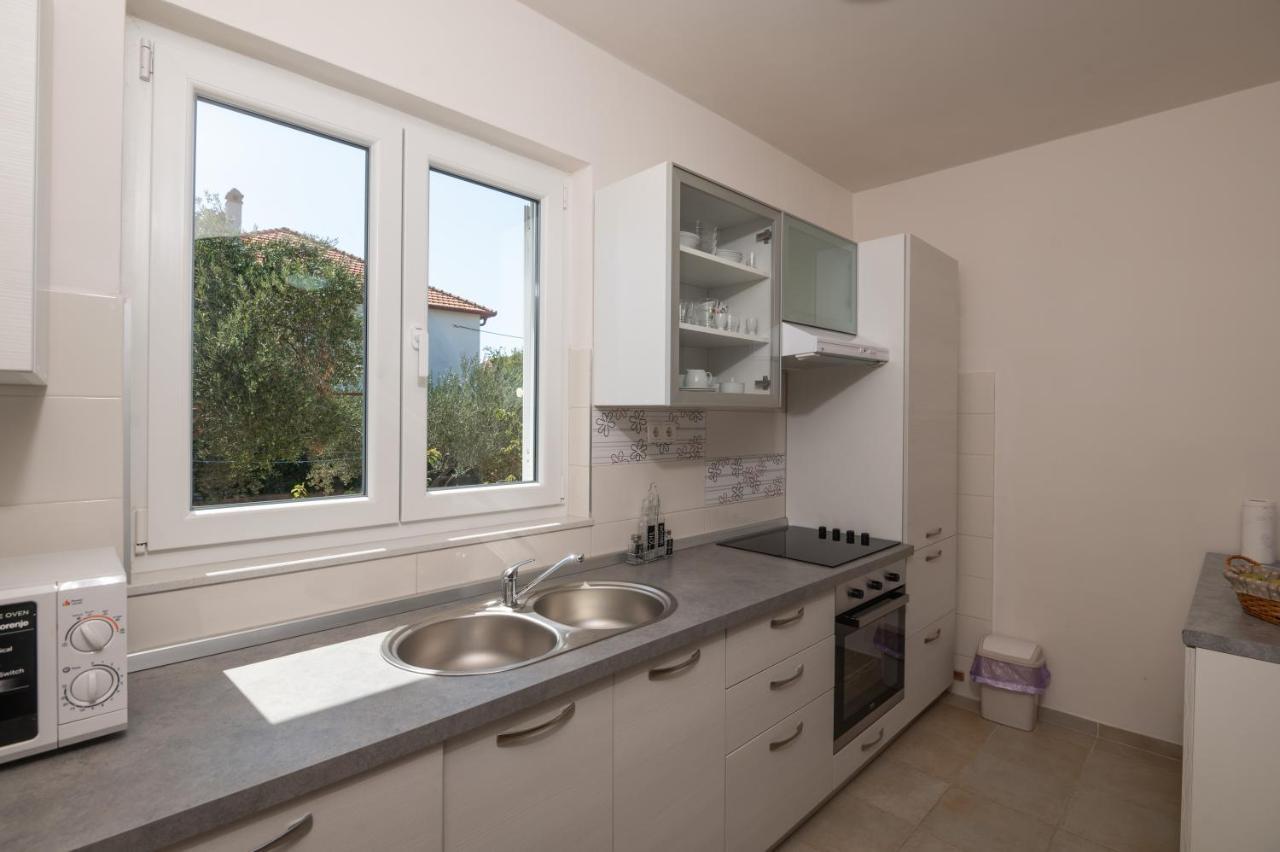 Modern Apartment Edda - Quiet Area - Close To Old Town And Beaches Zadar Ngoại thất bức ảnh
